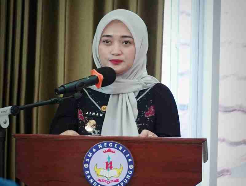 Pemprov Lampung Dorong Literasi Digital Guru Lewat Program AI Goes to School Pemprov Lampung Dorong Literasi Digital Guru Lewat Program AI Goes to School