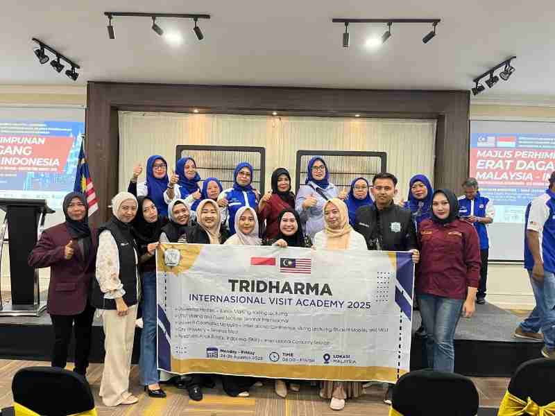 Perguruan Tinggi Islam di Lampung Gelar PKM Bersama PARI di Malaysia Perguruan Tinggi Islam di Lampung Gelar PKM Bersama PARI di Malaysia