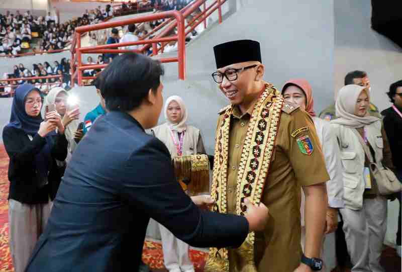 Pemprov Lampung Siapkan Strategi Tingkatkan Lulusan SMA ke Perguruan Tinggi Pemprov Lampung Siapkan Strategi Tingkatkan Lulusan SMA ke Perguruan Tinggi