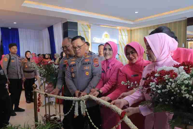 Polresta Bandar Lampung Buka Klinik Kesehatan untuk Anggota dan Masyarakat Polresta Bandar Lampung Buka Klinik Kesehatan untuk Anggota dan Masyarakat