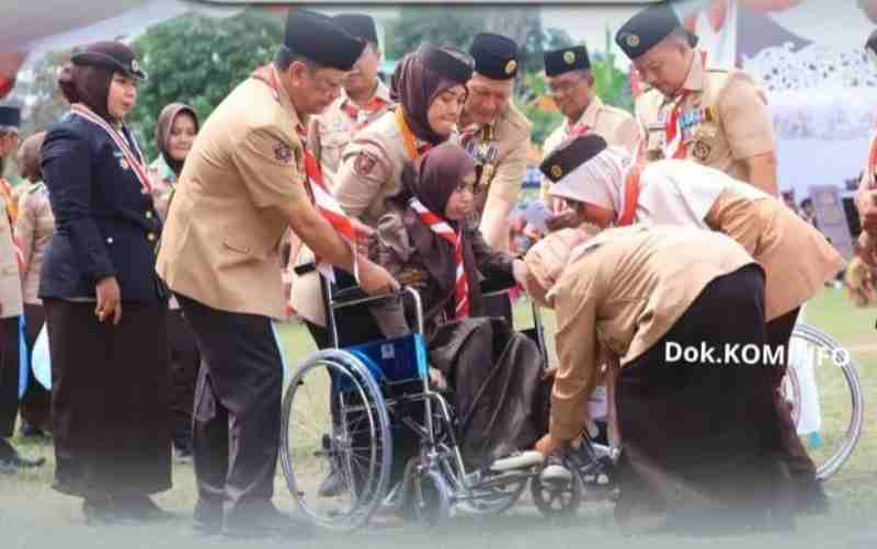 Bupati & Wabup Tulang Bawang Ikuti Apel Besar Pramuka ke-64, Teguhkan Semangat Kebersamaan Bupati & Wabup Tulang Bawang Ikuti Apel Besar Pramuka ke-64, Teguhkan Semangat Kebersamaan