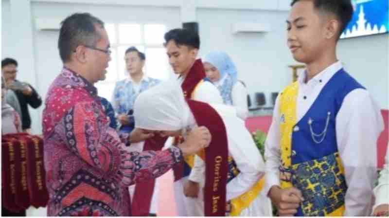 OJK Bersama BKKBN, BI, BEI, Bank Mandiri, dan Mandiri Sekuritas Tanamkan Budaya Literasi dan Inklusi Keuangan Pada Generasi Muda OJK Bersama BKKBN, BI, BEI, Bank Mandiri, dan Mandiri Sekuritas Tanamkan Budaya Literasi dan Inklusi Keuangan Pada Generasi Muda