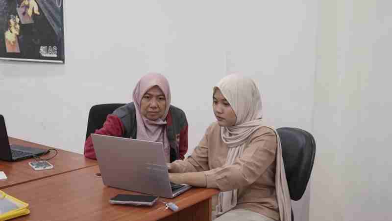 Lulusan Teknik Informatika IIB Darmajaya Sandang Gelar S.Kom. Plus Sertifikasi BNSP Lulusan Teknik Informatika IIB Darmajaya Sandang Gelar S.Kom. Plus Sertifikasi BNSP