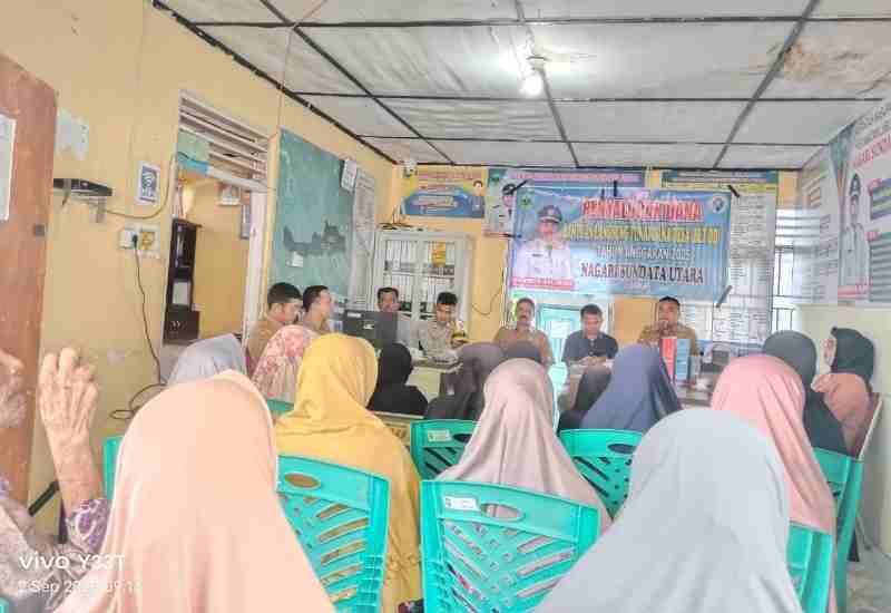 Serahkan BLT DD Nagari, Wali Nofriyan Sampaikan Hal Penting Serahkan BLT DD Nagari, Wali Nofriyan Sampaikan Hal Penting