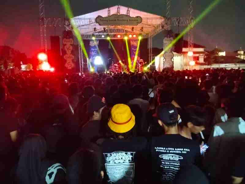 Penta K Labs 5: Dari Ledakan Efek Rumah Kaca hingga Diskotik Tiban, Semarang Belajar Melunak Penta K Labs 5: Dari Ledakan Efek Rumah Kaca hingga Diskotik Tiban, Semarang Belajar Melunak