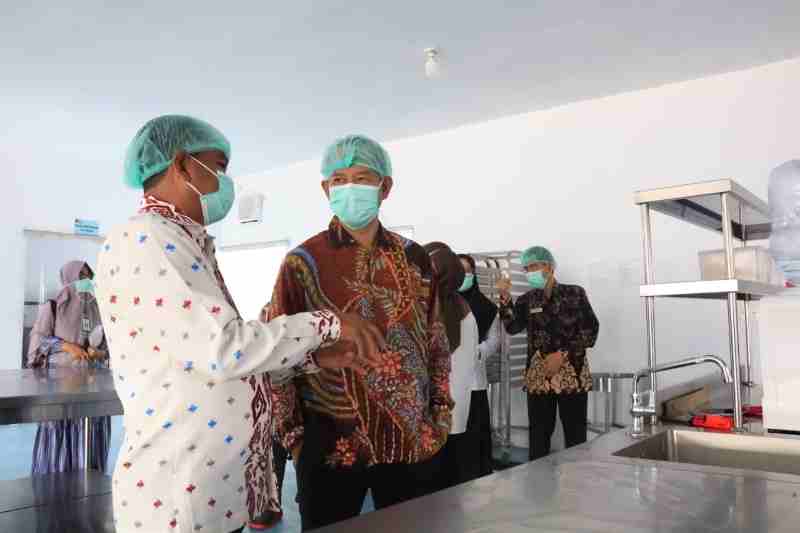 Ombudsman RI Tinjau SPPG, Bupati Sergai Tegaskan Komitmen Gizi Anak Ombudsman RI Tinjau SPPG, Bupati Sergai Tegaskan Komitmen Gizi Anak