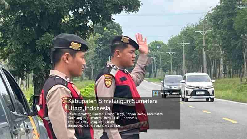 Polres Simalungun Gencarkan Patroli Presisi, Dukung Program Presiden Ciptakan Lingkungan Aman dan Kondusif Polres Simalungun Gencarkan Patroli Presisi, Dukung Program Presiden Ciptakan Lingkungan Aman dan Kondusif