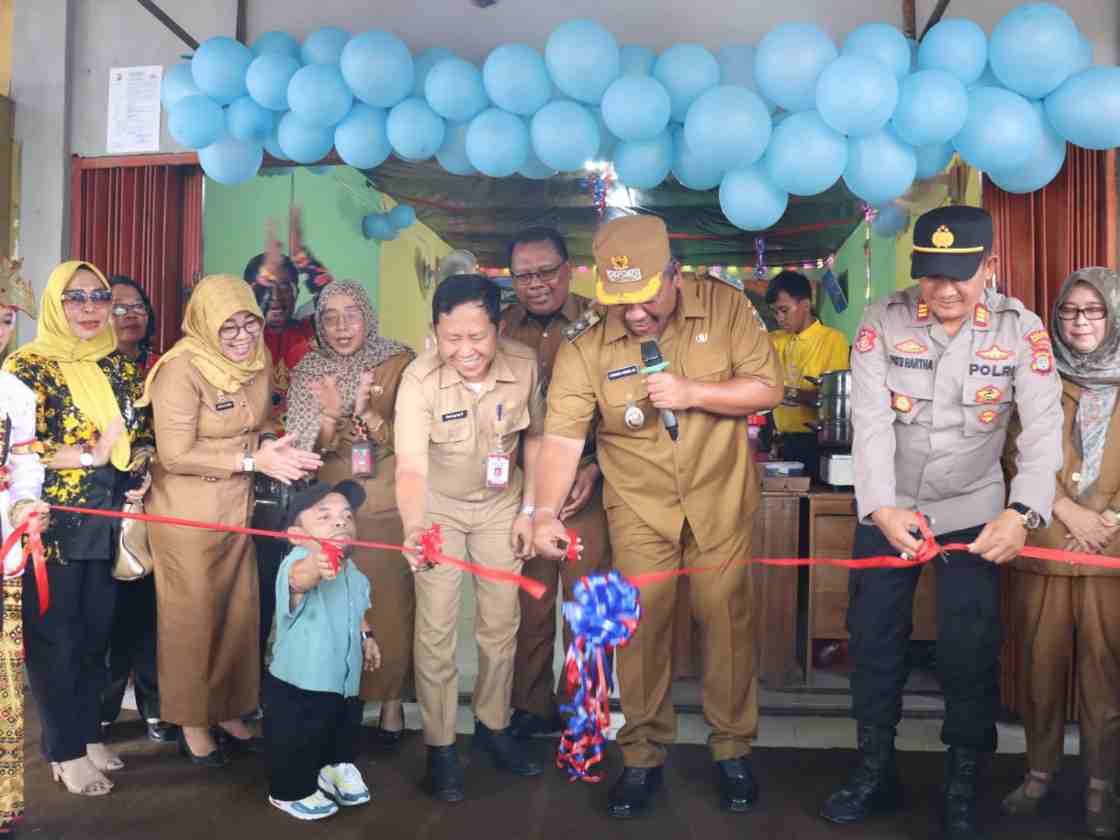 Peresmian D’Store Toko SLB Negeri Kota Gajah Peresmian D’Store Toko SLB Negeri Kota Gajah