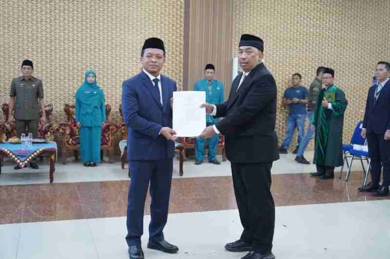 M.Andi Purwanto Resmi Jadi Sekretaris Daerah Pringsewu M.Andi Purwanto Resmi Jadi Sekretaris Daerah Pringsewu