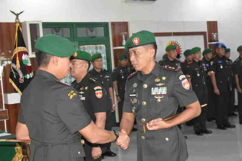Danrem Wijayakusuma Pimpin Sertijab Dandim Tegal Danrem Wijayakusuma Pimpin Sertijab Dandim Tegal