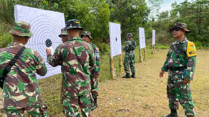 Kodim 0426 Tulang Bawang Gelar Latihan Menembak Semester II Tahun 2025 Kodim 0426 Tulang Bawang Gelar Latihan Menembak Semester II Tahun 2025