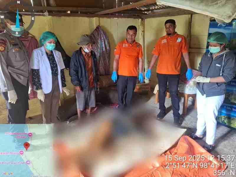 Tim Inafis Evakuasi Mayat Lansia, Ditemukan Tujuh Hari Setelah Meninggal Tim Inafis Evakuasi Mayat Lansia, Ditemukan Tujuh Hari Setelah Meninggal