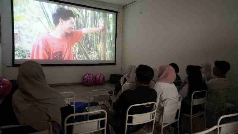 Dokumentaria “Tirakat” 2025: Semarang Jadi Panggung Perjumpaan Film, Seni, dan Kesadaran Sosial Dokumentaria “Tirakat” 2025: Semarang Jadi Panggung Perjumpaan Film, Seni, dan Kesadaran Sosial