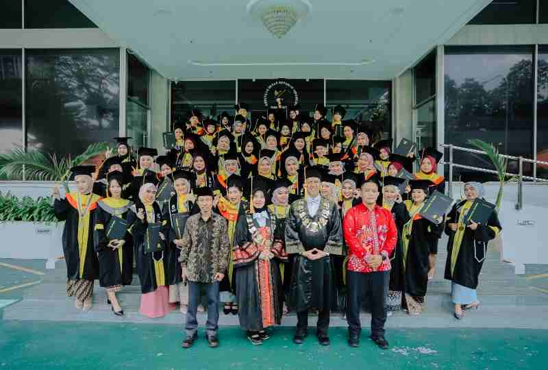 Sejarah Baru, Universitas Terbuka (UT) Wisuda PMI di Negeri Jiran Sejarah Baru, Universitas Terbuka (UT) Wisuda PMI di Negeri Jiran