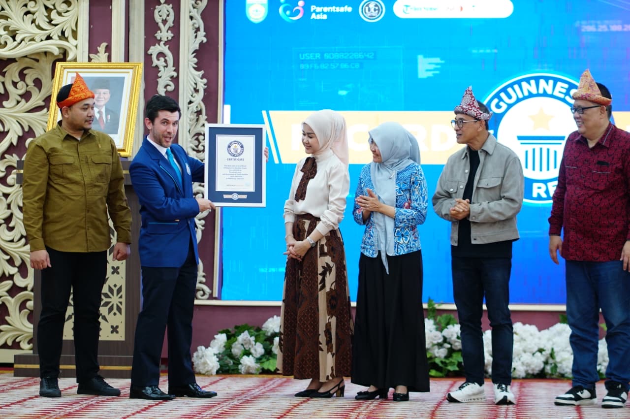 Sumsel Cetak Rekor Sebagai Pelatihan AI Terbesar di Dunia, Raih Guinnes World Record Sumsel Cetak Rekor Sebagai Pelatihan AI Terbesar di Dunia, Raih Guinnes World Record