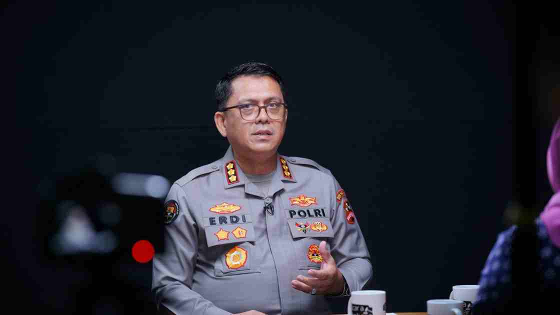 KKEP Putuskan Sanksi Briptu Danang Setiawan Terkait Penanganan Unjuk Rasa KKEP Putuskan Sanksi Briptu Danang Setiawan Terkait Penanganan Unjuk Rasa