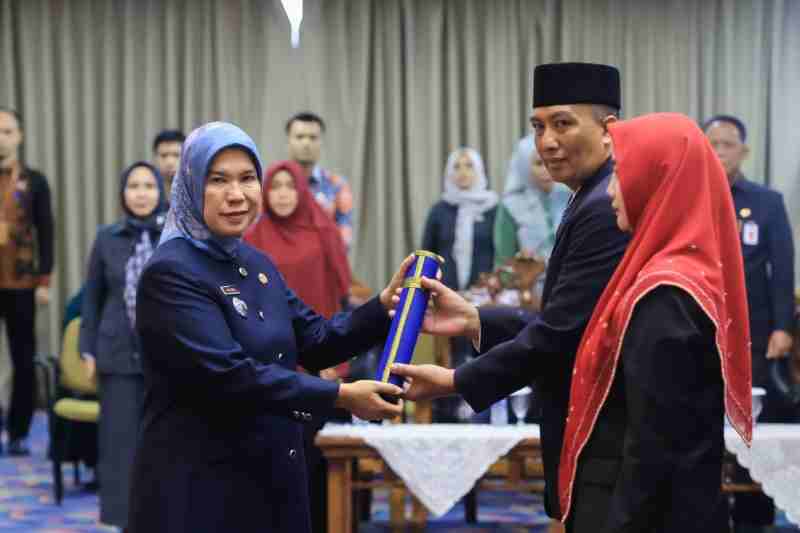 Gubernur Lampung Lantik Pejabat Administrator, Pengawas, dan Fungsional: Integritas Jadi Kunci Utama Gubernur Lampung Lantik Pejabat Administrator, Pengawas, dan Fungsional: Integritas Jadi Kunci Utama