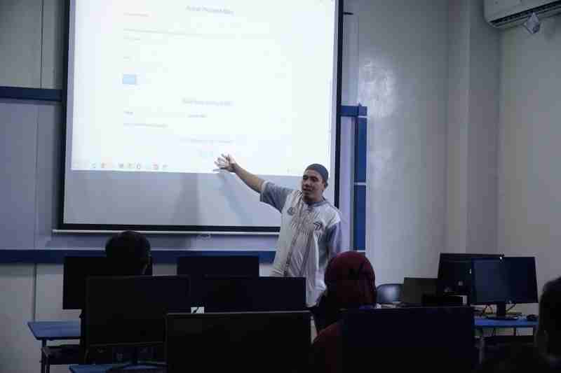 PTI IIB Darmajaya Latih Mahasiswa Kelola Digitalisasi Koperasi PTI IIB Darmajaya Latih Mahasiswa Kelola Digitalisasi Koperasi