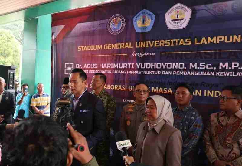 Dampingi Menko AHY, Kapolda Helmy Santika Tegaskan Komitmen Kawal Pembangunan di Lampung Dampingi Menko AHY, Kapolda Helmy Santika Tegaskan Komitmen Kawal Pembangunan di Lampung