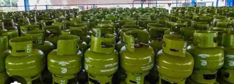 Gas LPG 3 Kg, Langka Warga Way Kanan Terpaksa Beli Hingga Rp35 Ribu Per Tabung Gas LPG 3 Kg, Langka Warga Way Kanan Terpaksa Beli Hingga Rp35 Ribu Per Tabung