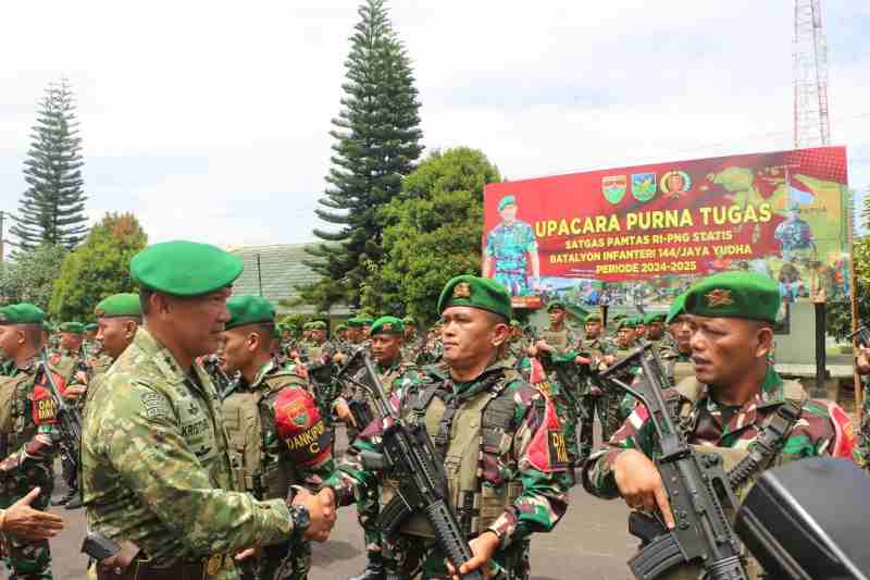 Pimpin Upacara Purna Tugas, Ini Pesan Pangdam XXI/Raden Inten Pimpin Upacara Purna Tugas, Ini Pesan Pangdam XXI/Raden Inten