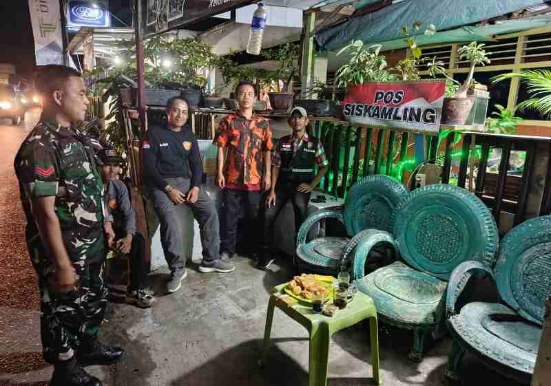 Jaga Kamtibmas, Babinsa Koramil 410-04/Tanjung Karang Timur Pimpin Simkamling Jaga Kamtibmas, Babinsa Koramil 410-04/Tanjung Karang Timur Pimpin Simkamling