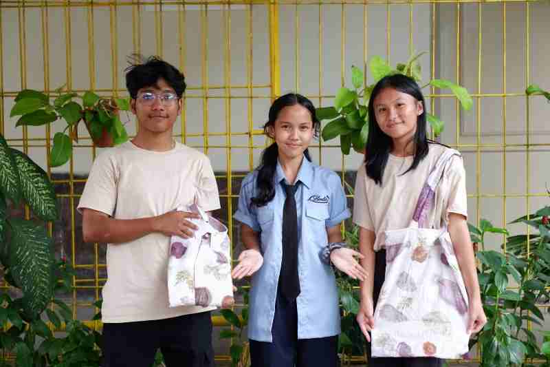 IIB Darmajaya Dorong Lahirnya Inkubator Bisnis Sekolah di SMA Fransiskus Bandar Lampung IIB Darmajaya Dorong Lahirnya Inkubator Bisnis Sekolah di SMA Fransiskus Bandar Lampung