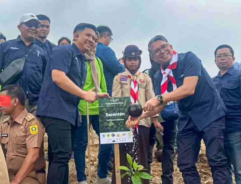 PTPN I & Mitra Tanam 11 Ribu Pohon, Satukan Komitmen Pulihkan Puncak PTPN I & Mitra Tanam 11 Ribu Pohon, Satukan Komitmen Pulihkan Puncak