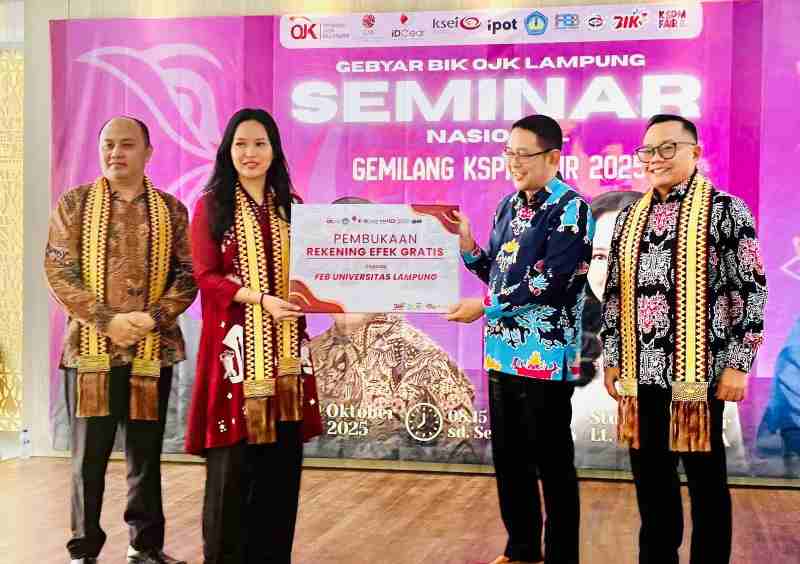 Senator Almira Nabila Fauzi Membuka Seminar Nasional Gemilang KSPM Fair 2025 OJK Senator Almira Nabila Fauzi Membuka Seminar Nasional Gemilang KSPM Fair 2025 OJK