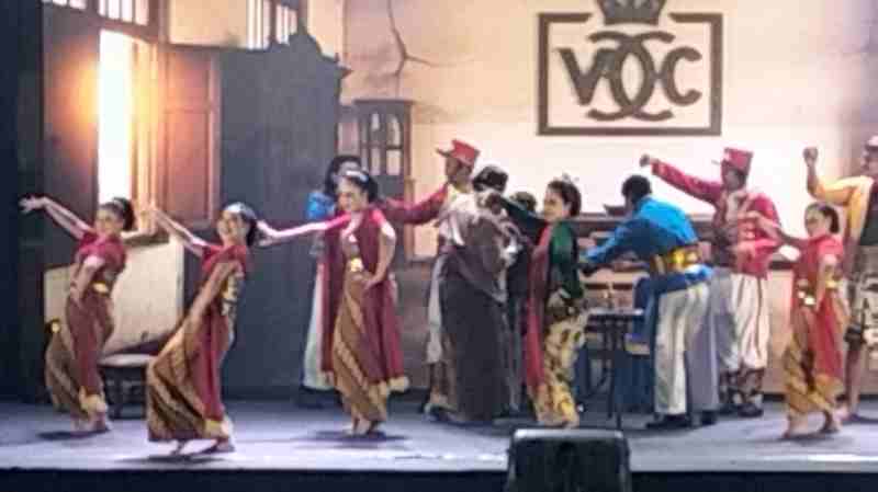 Ketoprak “Banjaran Diponegoro” Ekspresi Para Akademisi di Panggung Undip Ketoprak “Banjaran Diponegoro” Ekspresi Para Akademisi di Panggung Undip