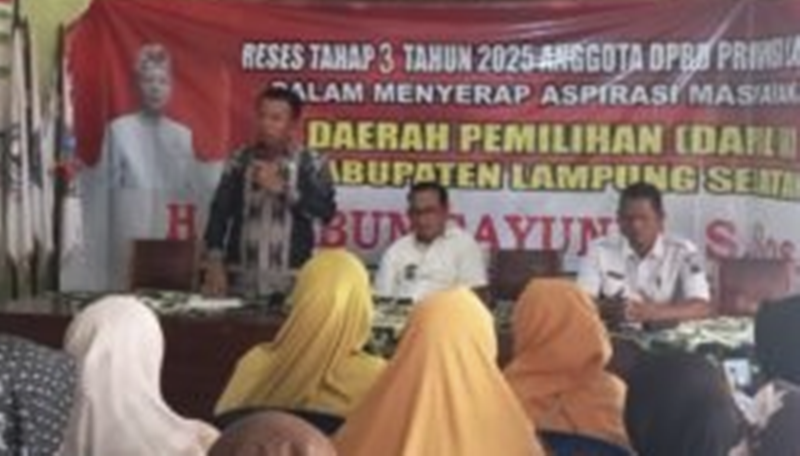Reses Bersama UMKM, Aribun Sayunis Inginkan Setiap Desa Ada Produk Khas Desa Reses Bersama UMKM, Aribun Sayunis Inginkan Setiap Desa Ada Produk Khas Desa