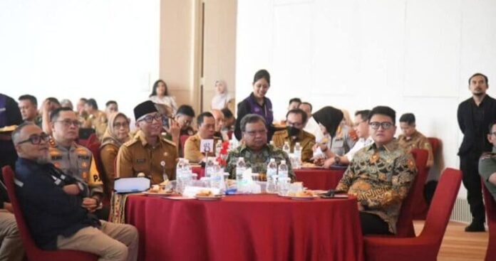 Ketua DPRD Lampung Hadiri Kegiatan Rakor dan FGD Migas Ketua DPRD Lampung Hadiri Kegiatan Rakor dan FGD Migas