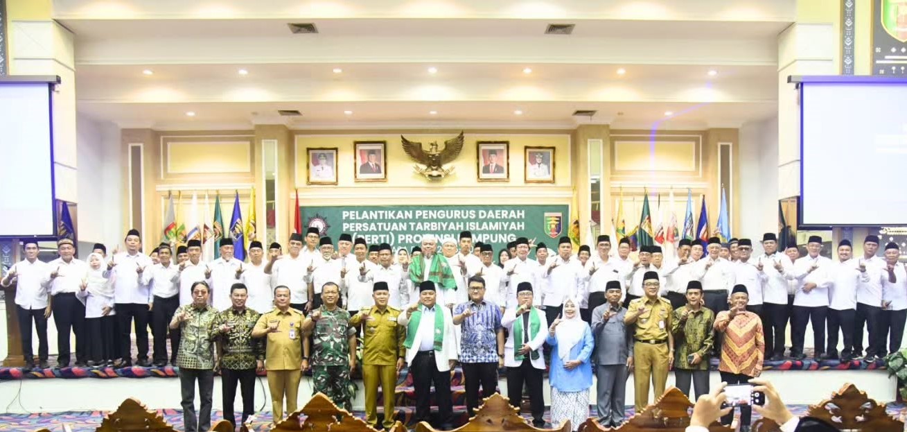 DPRD Lampung Hadiri Pelantikan PERTI dan PERWATI, Mendorong Generasi Aktif dan Pemberdayaan Umat DPRD Lampung Hadiri Pelantikan PERTI dan PERWATI, Mendorong Generasi Aktif dan Pemberdayaan Umat
