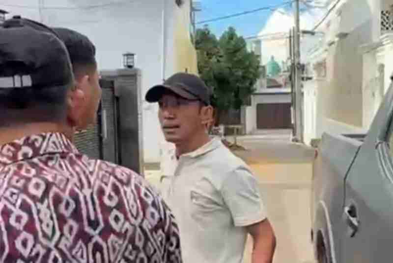 Nyaris Tabrakan, Oknum Anggota DPRD Lamteng ‘Adu Mulut’ Dengan 3 Mahasiswa Perguruan Tinggi Nyaris Tabrakan, Oknum Anggota DPRD Lamteng ‘Adu Mulut’ Dengan 3 Mahasiswa Perguruan Tinggi