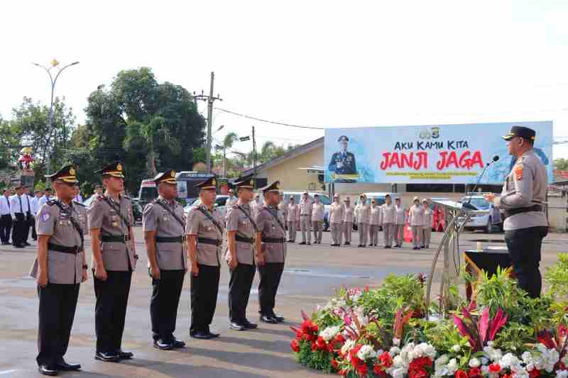 Jabatan 2 Kasat dan 1 Kapolsek di Polresta Bandar Lampung Diserahterimakan Jabatan 2 Kasat dan 1 Kapolsek di Polresta Bandar Lampung Diserahterimakan