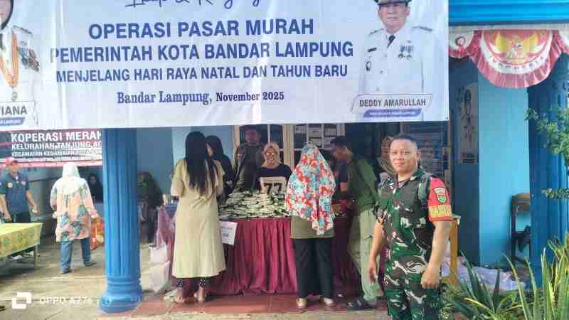 Pastikan Ketersediaan Kebutuhan Pokok Terjangkau, Babinsa Kel. Tanjung Agung Pantau Pasar Murah Pastikan Ketersediaan Kebutuhan Pokok Terjangkau, Babinsa Kel. Tanjung Agung Pantau Pasar Murah