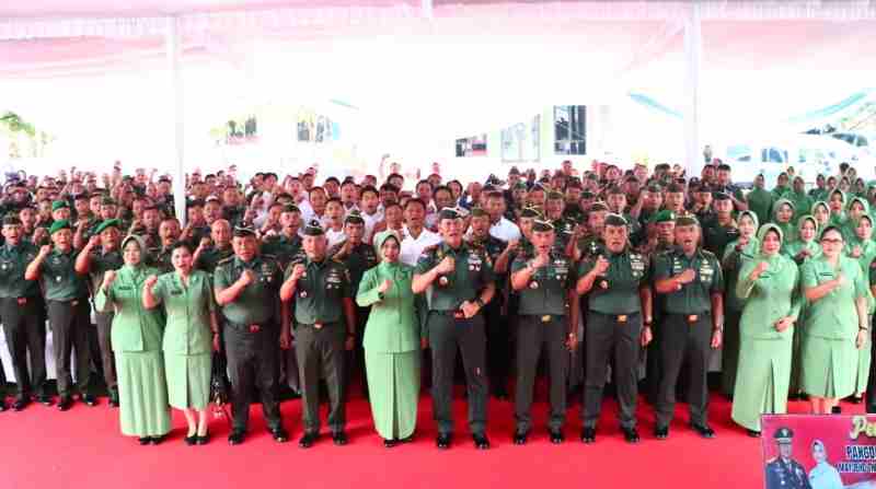 Pangdam XXI/Radin Inten, Mayjen TNI Kristomei Sianturi, S.Sos, M.Si Kunjungi Kodim 0410/KBL Pangdam XXI/Radin Inten, Mayjen TNI Kristomei Sianturi, S.Sos, M.Si Kunjungi Kodim 0410/KBL