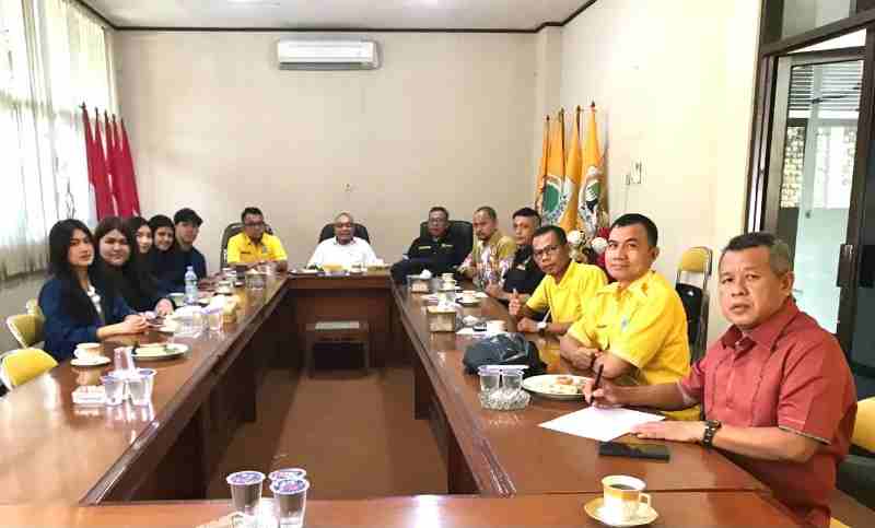 Aktif Wujudkan P4GN, GRANAT Lampung Terima Silaturahmi Mahasiswa FISIP UNILA Aktif Wujudkan P4GN, GRANAT Lampung Terima Silaturahmi Mahasiswa FISIP UNILA