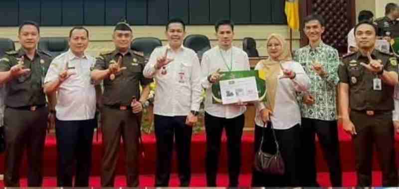 Sekda Pesibar Hadiri Kegiatan Peningkatan Kapasitas Pengelola KDKMP Sekda Pesibar Hadiri Kegiatan Peningkatan Kapasitas Pengelola KDKMP