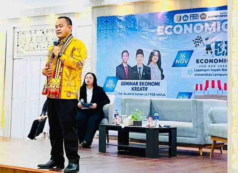 Wakil Ketua DPD Golkar Provinsi Lampung Dr. Fauzi Jadi Pemateri di Seminar Nasional FEB UNILA Wakil Ketua DPD Golkar Provinsi Lampung Dr. Fauzi Jadi Pemateri di Seminar Nasional FEB UNILA