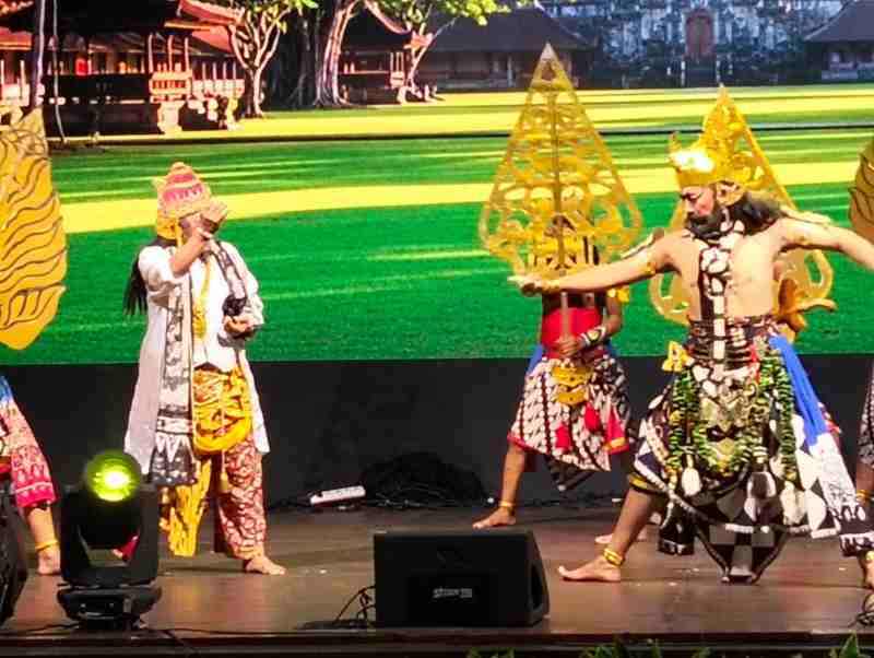Ngesti Pandowo Hadirkan Wayang Orang Kontemporer “Sang Bima” di TBRS Semarang Ngesti Pandowo Hadirkan Wayang Orang Kontemporer “Sang Bima” di TBRS Semarang