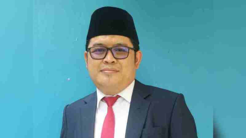 Perlukan Undang-Undang Perlindungan Guru dan Dosen di Indonesia? Perlukan Undang-Undang Perlindungan Guru dan Dosen di Indonesia?