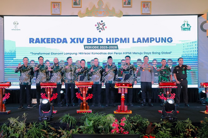 Ketua DPRD Lampung Hadiri Rakerda Hipmi XIV, Dukung Hilirisasi Komoditas Lokal Ketua DPRD Lampung Hadiri Rakerda Hipmi XIV, Dukung Hilirisasi Komoditas Lokal