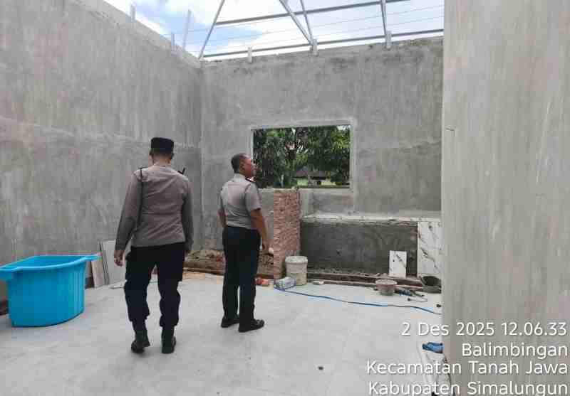 Kapolres Simalungun Cek Langsung Pembangunan SPPG Polsek Tanah Jawa Kapolres Simalungun Cek Langsung Pembangunan SPPG Polsek Tanah Jawa