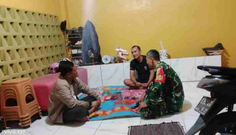 Babinsa Koramil 410-06 Kedaton Laksanakan Komunikasi Sosial Dengan Warga Masyarakat Babinsa Koramil 410-06 Kedaton Laksanakan Komunikasi Sosial Dengan Warga Masyarakat