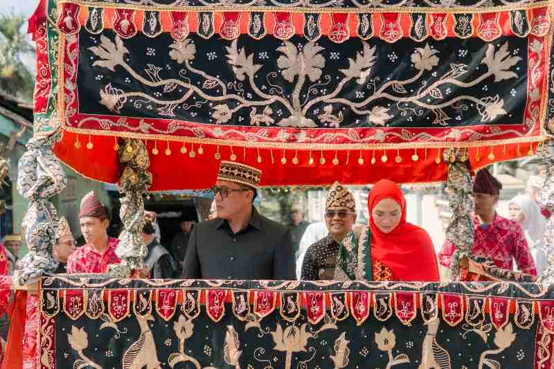 Masuk 10 Besar Desa Pemajuan Kebudayaan Nasional : Desa Budaya Bumi Lebu Gelar Ngejalang Fest 2025 Masuk 10 Besar Desa Pemajuan Kebudayaan Nasional : Desa Budaya Bumi Lebu Gelar Ngejalang Fest 2025