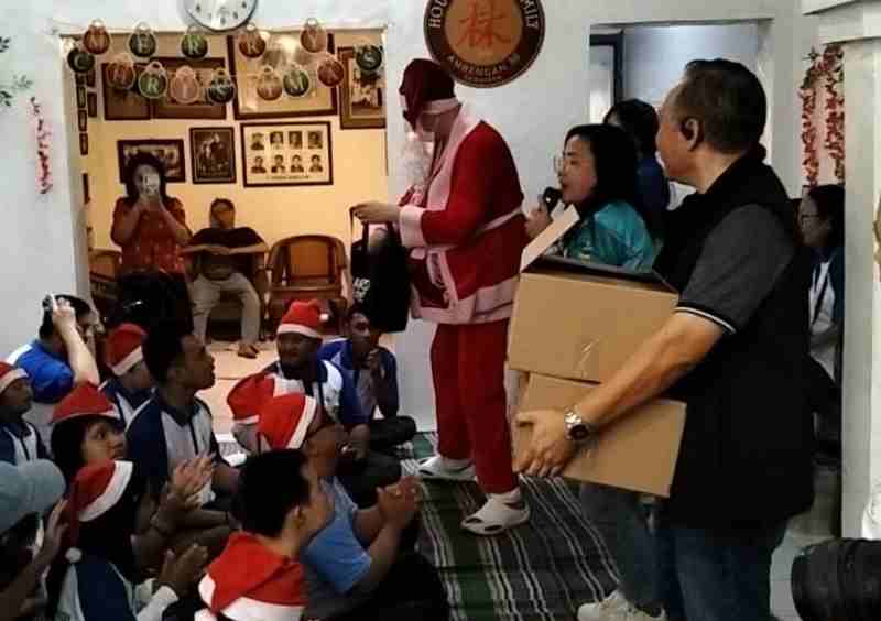 Kinasih Keluarga Inklusi Gandeng Rotary Club of Semarang Tanjung Mas, Rayakan Hari Ibu dan Natal Kinasih Keluarga Inklusi Gandeng Rotary Club of Semarang Tanjung Mas, Rayakan Hari Ibu dan Natal