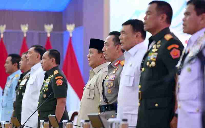 Pangdam XXI/Radin Inten Hadiri Rapim TNI–Polri Tahun 2026 di Istana Merdeka Pangdam XXI/Radin Inten Hadiri Rapim TNI–Polri Tahun 2026 di Istana Merdeka