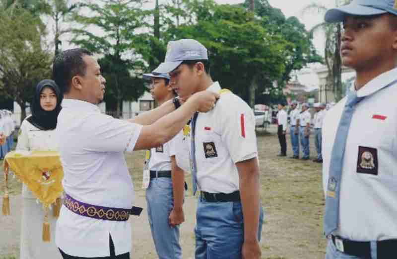 Bupati Pringsewu Pimpin Apel Satuan Paskibra Sekolah Bupati Pringsewu Pimpin Apel Satuan Paskibra Sekolah