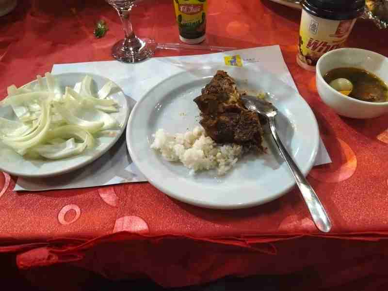 Di Meja Panjang Itu, Harmoni Menjelma: Musik, Tarian, dan Opera Jalanan di Pecinan Di Meja Panjang Itu, Harmoni Menjelma: Musik, Tarian, dan Opera Jalanan di Pecinan